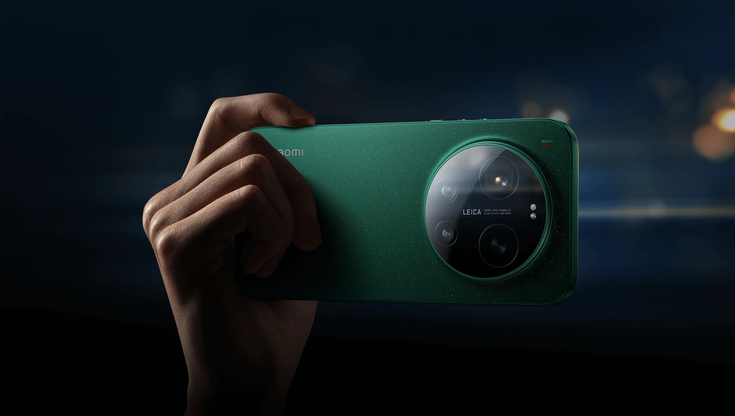 Xiaomi 17 Ultra vékony profilja oldalnézetből